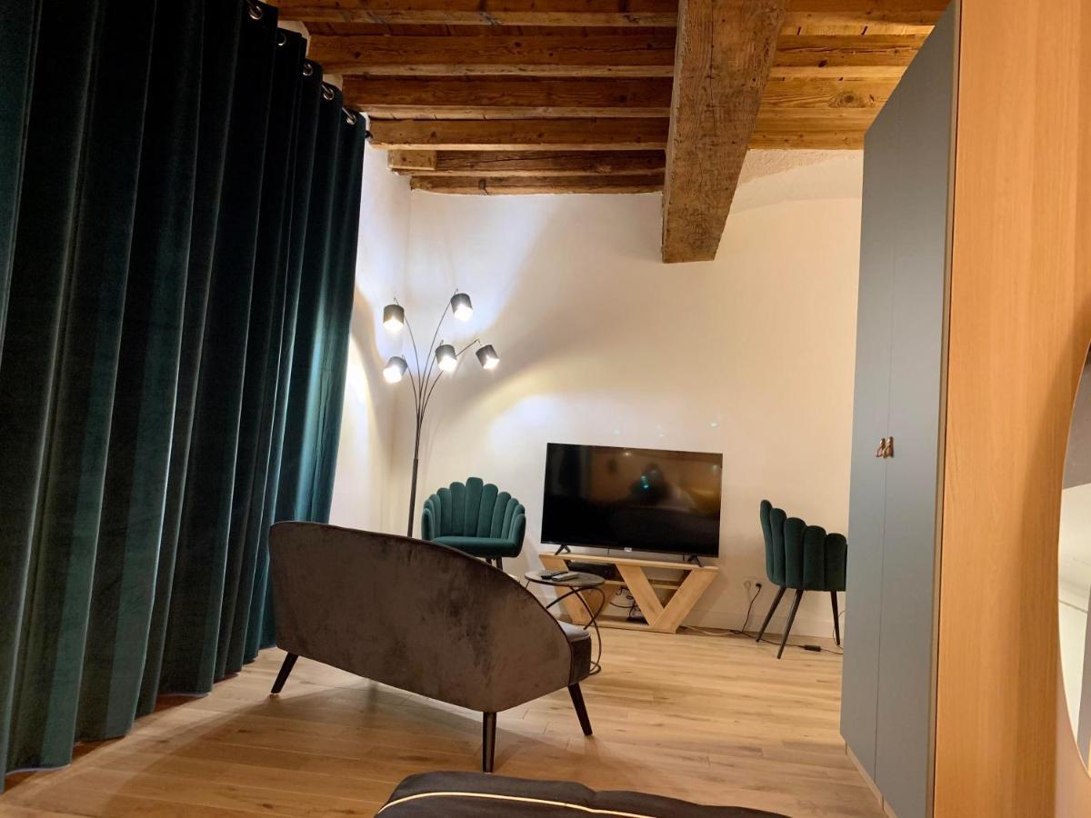 Luxe Et Calme En Hyper Centre - La Cour Des Bois Apartment ลียง ภายนอก รูปภาพ