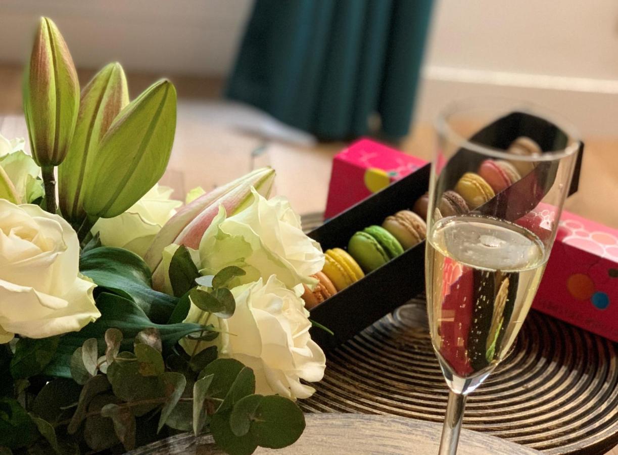 Luxe Et Calme En Hyper Centre - La Cour Des Bois Apartment ลียง ภายนอก รูปภาพ